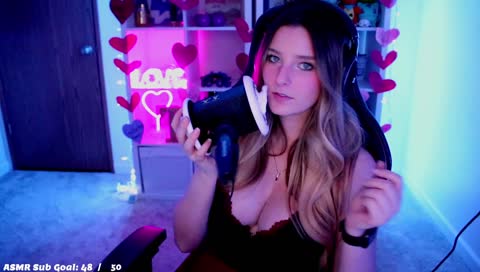 Top ASMR Clips